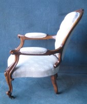 VICTORIAN OVAL WALNUT BUTTONED BACK ARMCHAIR